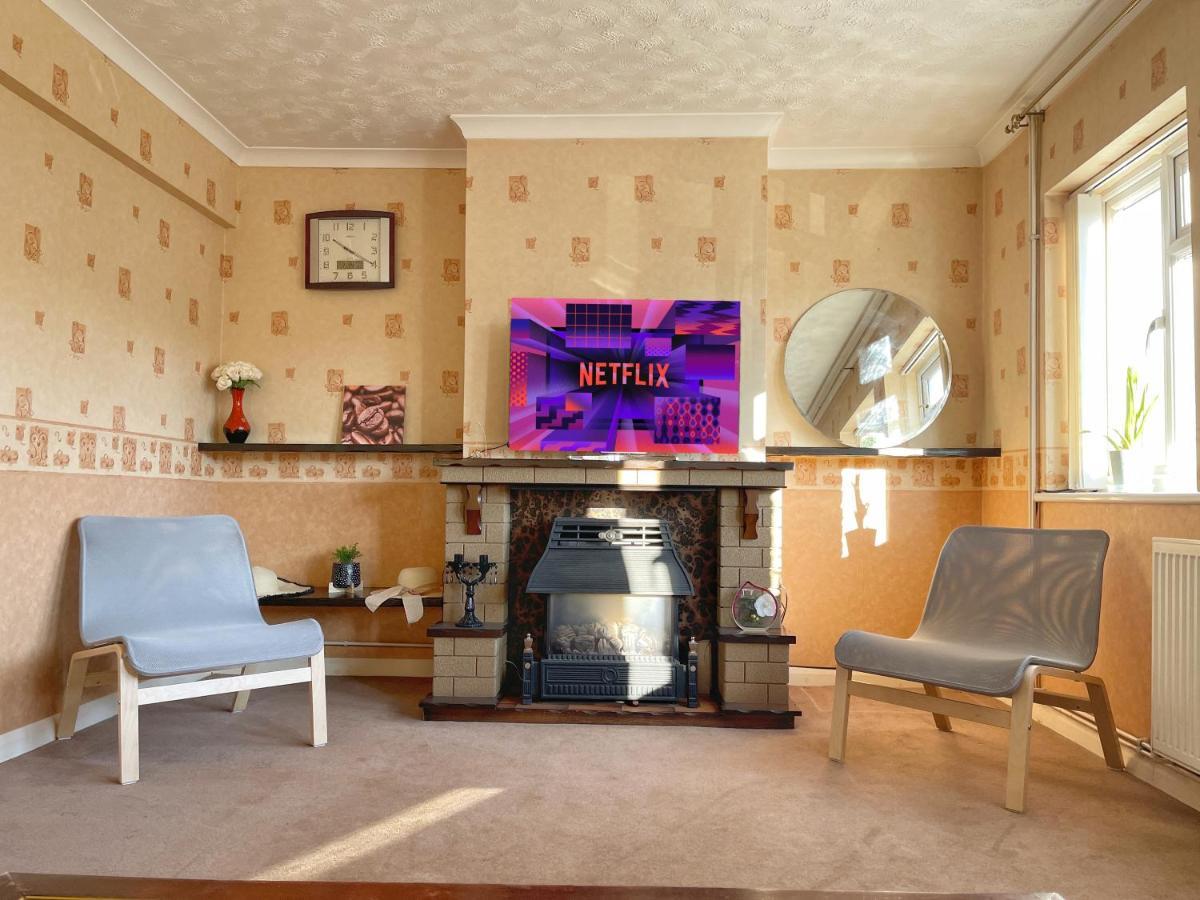 Appartement 3 Bed Duplex Flat, Free Wifi & Netflix, Ideal For Contractors à Gravesend Extérieur photo